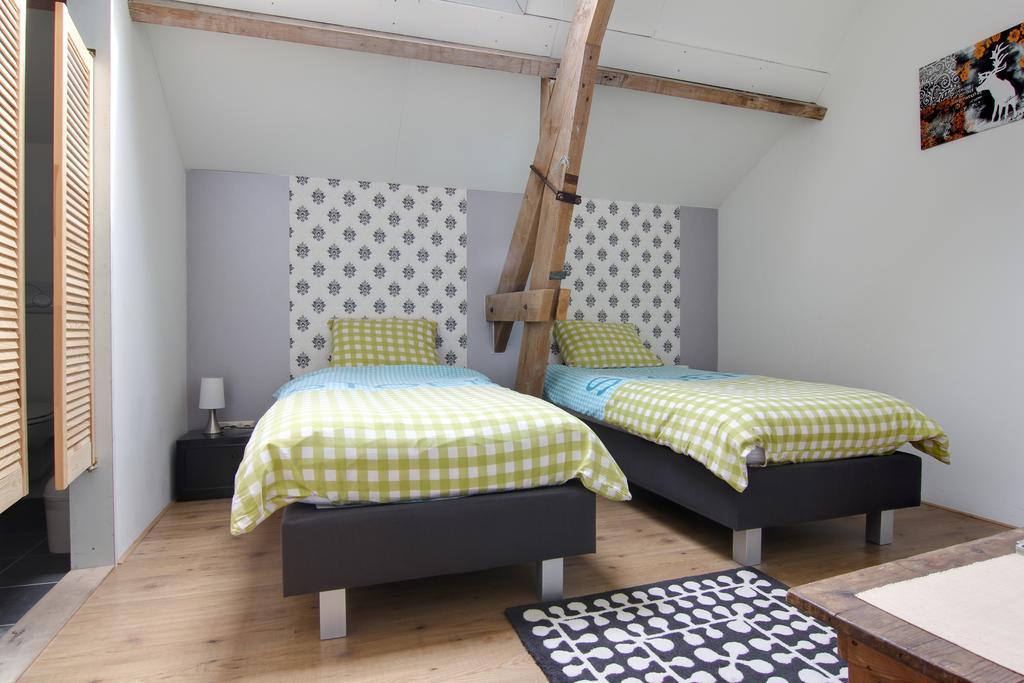 D'N Twist Bed and Breakfast Overloon Eksteriør billede
